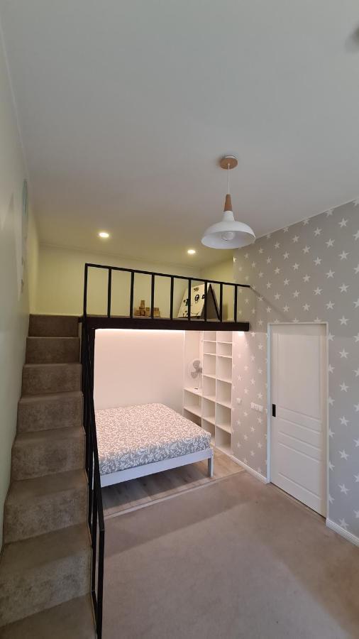 Family Apartment In Klaipeda Old Town Eksteriør billede