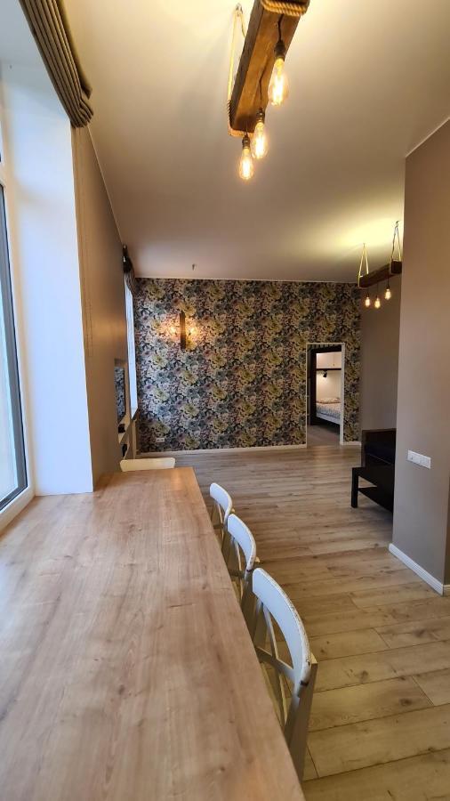 Family Apartment In Klaipeda Old Town Eksteriør billede